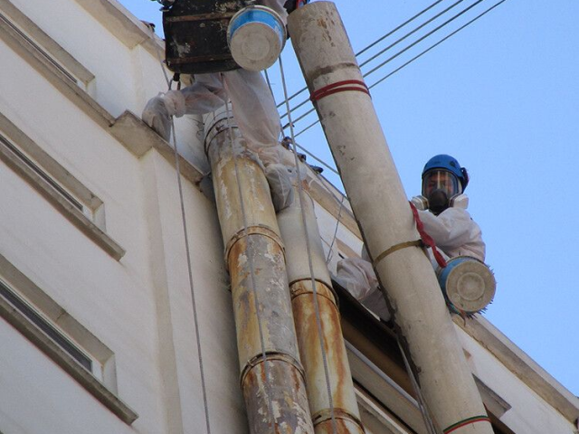 AMIANTO: EL ASESINO LATENTE