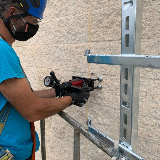 Escaleras para naves industriales